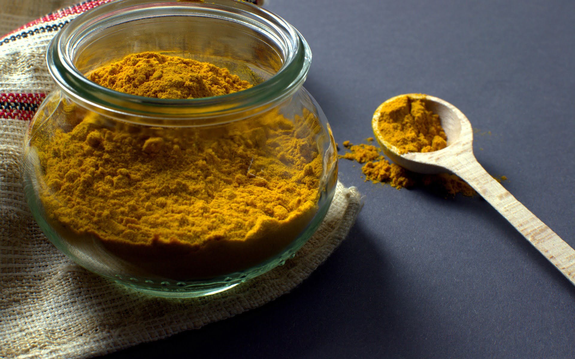 Fancy Image of Turmeric in a glass jar